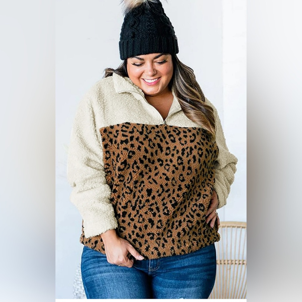 Plus Size Leopard Colorblock Sweater